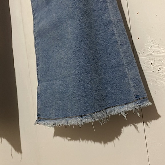 Plus High Waist Raw Hem Flare Leg jeans - Picture 2 of 5